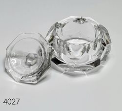 צנצנת קריסטל קטנה עם מכסה - לאחסון או לנוזל חיטוי